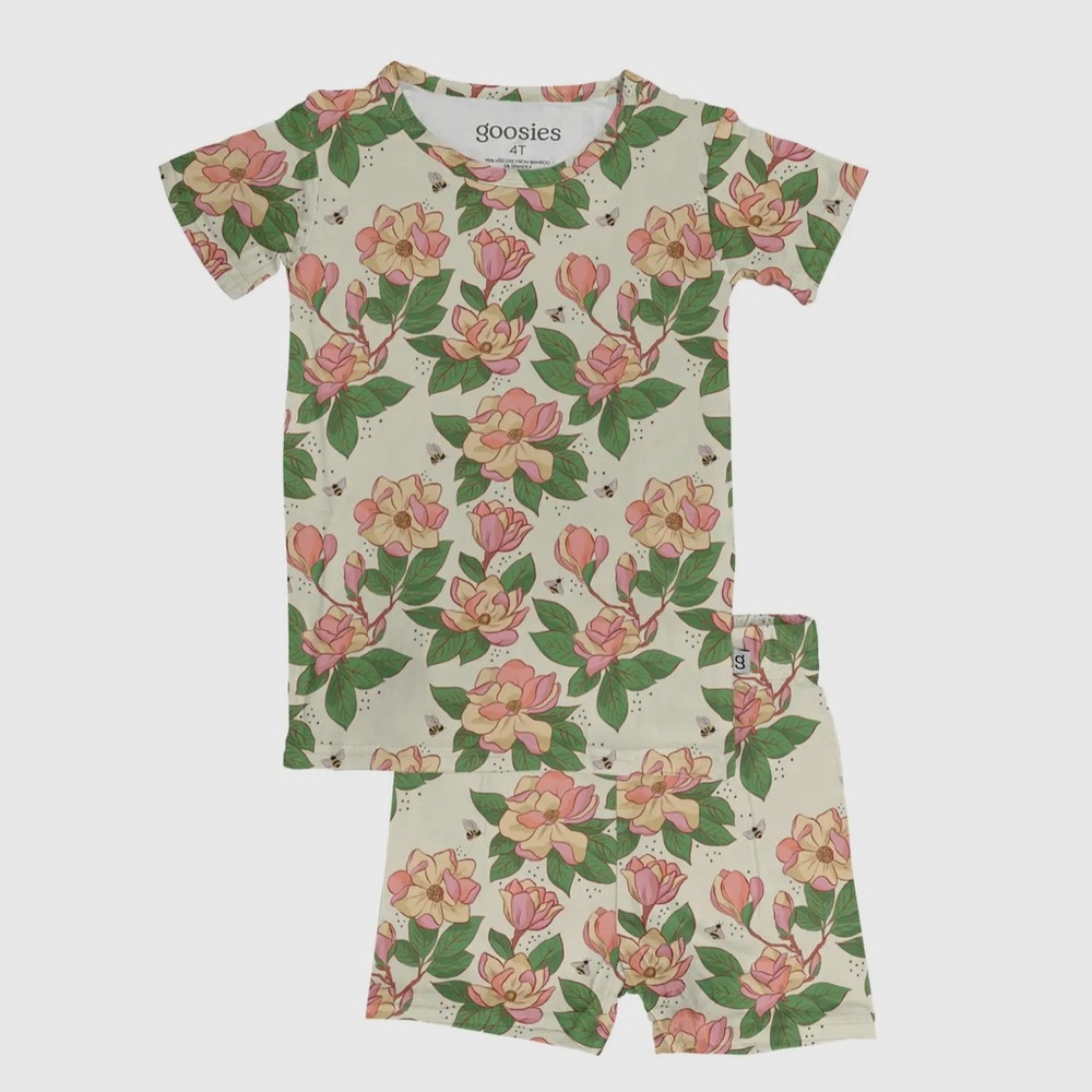 Bamboo Fiber Magnolias Short Sleeve & Shorts Two Piece Pajamas